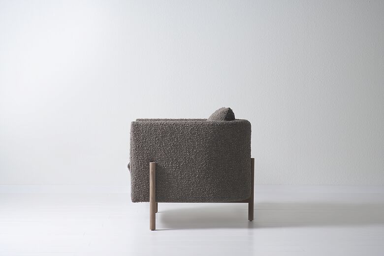 Sullivan club chair