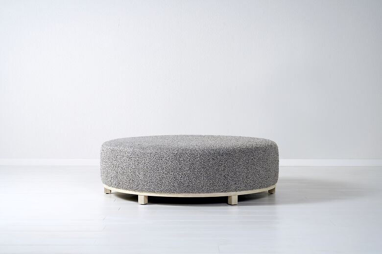Elliot ottoman