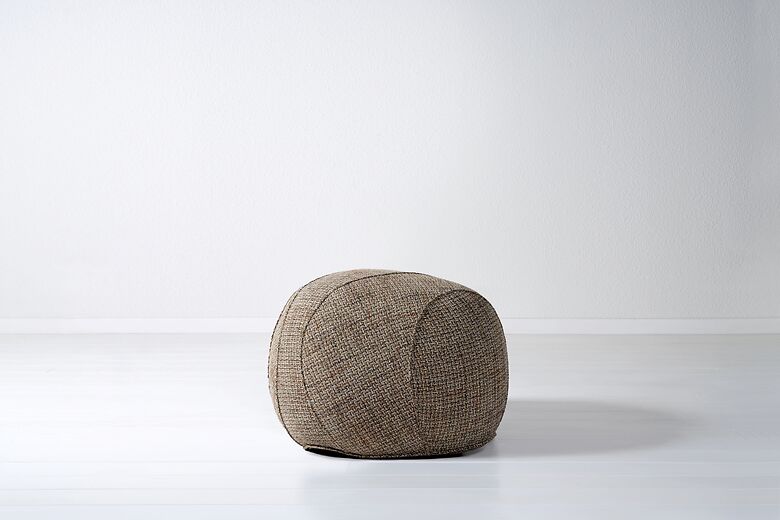 Lola dining pouf