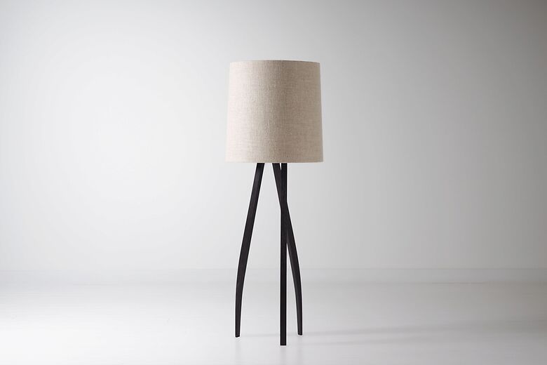 Twist floor lamp