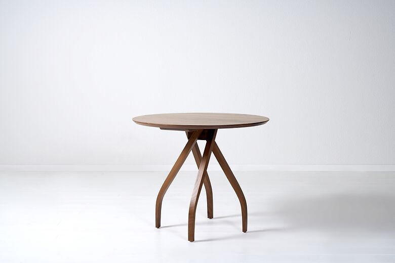 Twist dining table