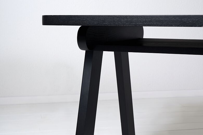 Pamplona desk