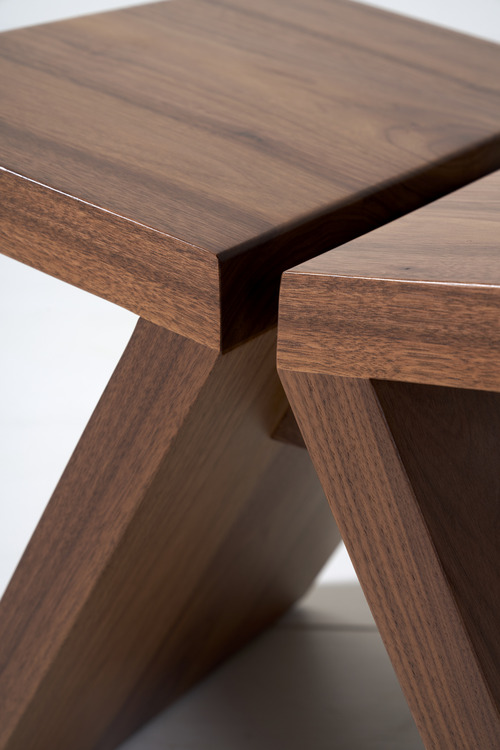 Butterfly stool (wood)