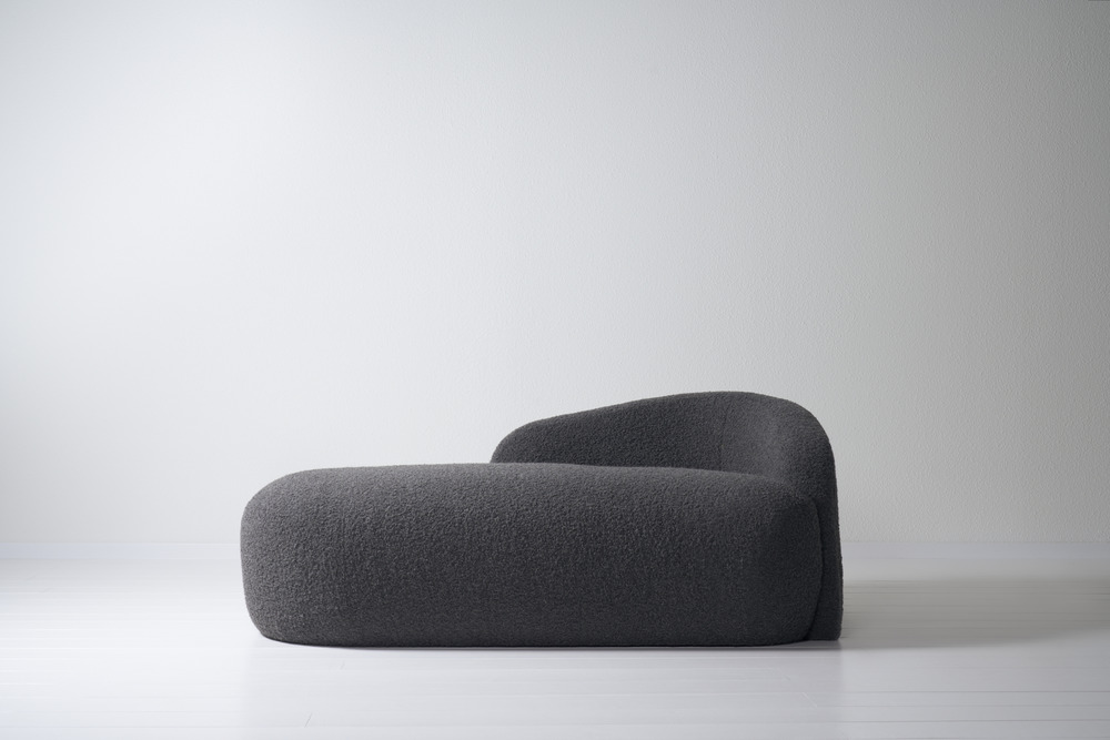Theo chaise