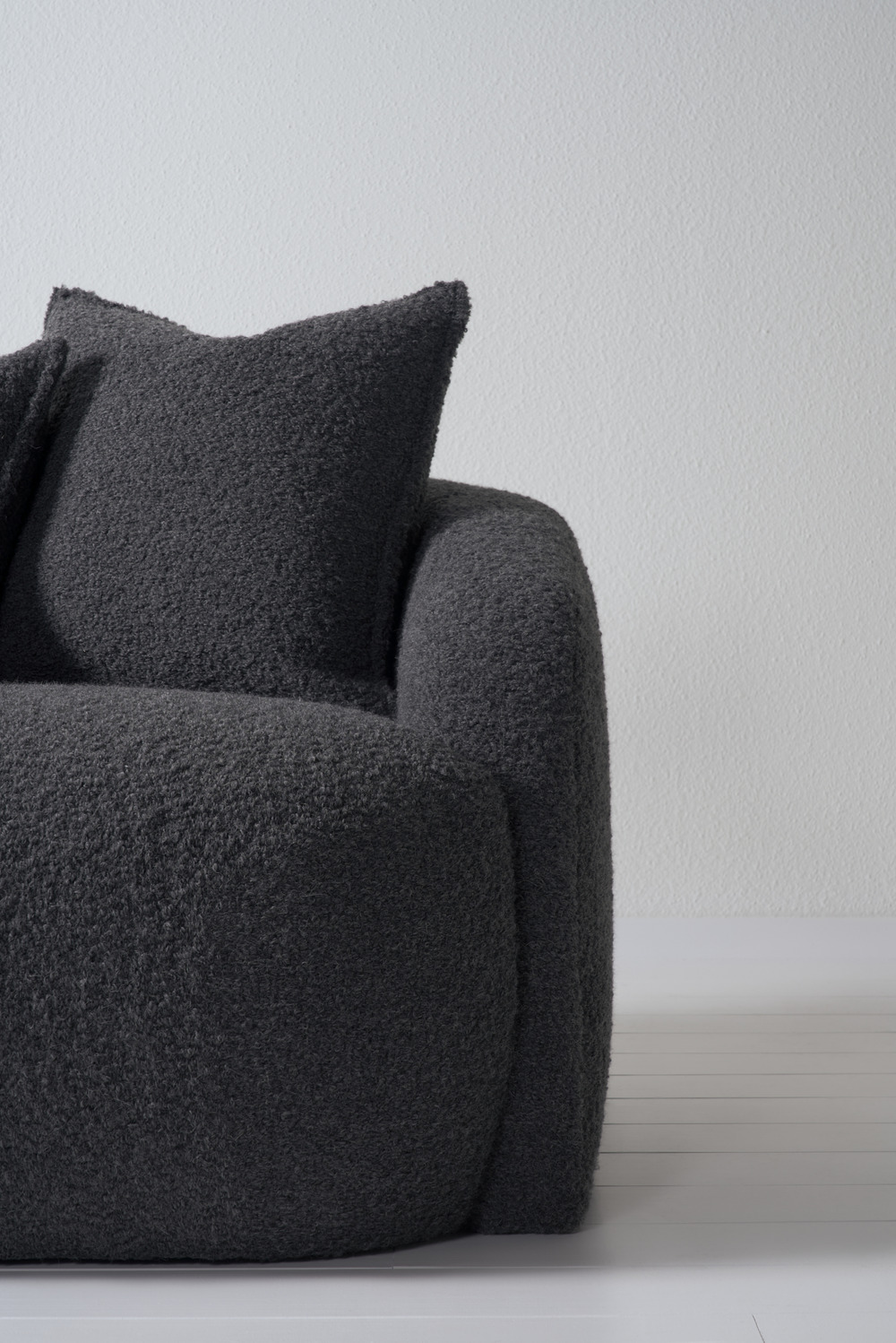 Theo chaise