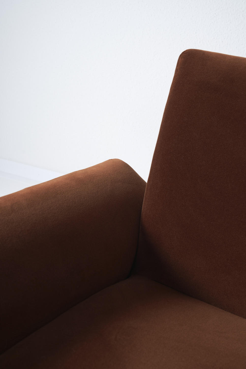 Oakley lounge chair