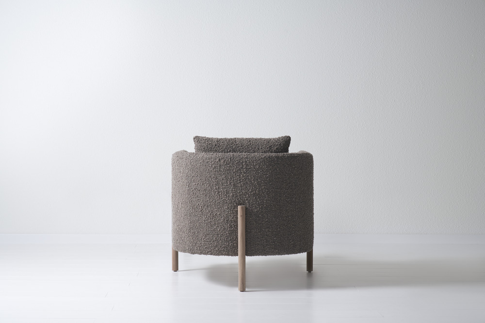 Sullivan club chair