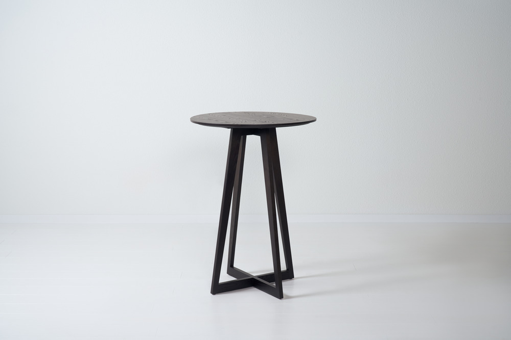 Mason bar table