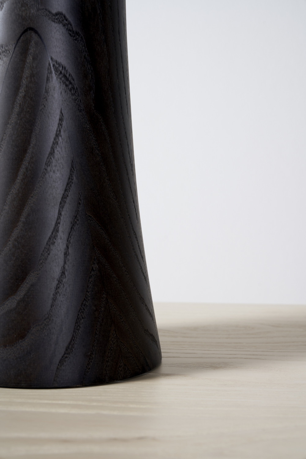 Como table lamp