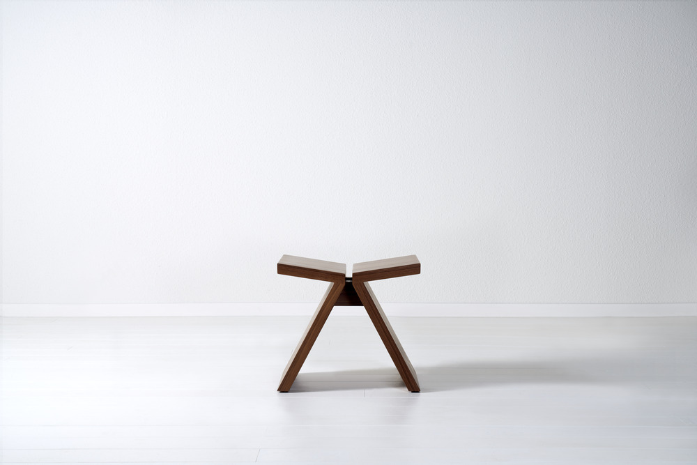 Butterfly stool (wood)