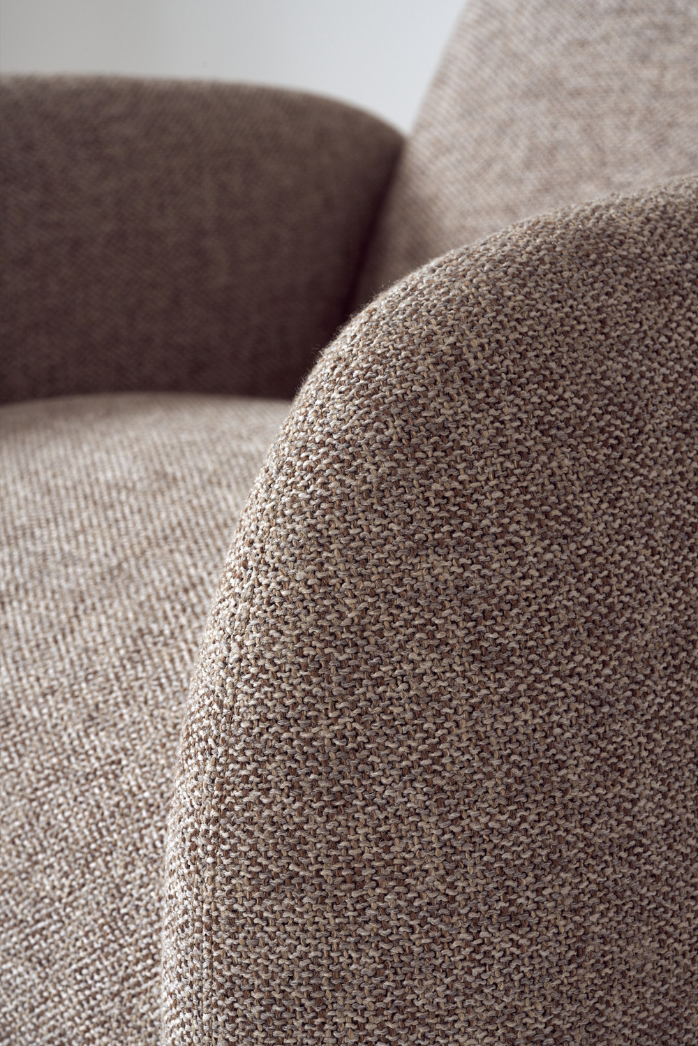 Blake swivel club chair