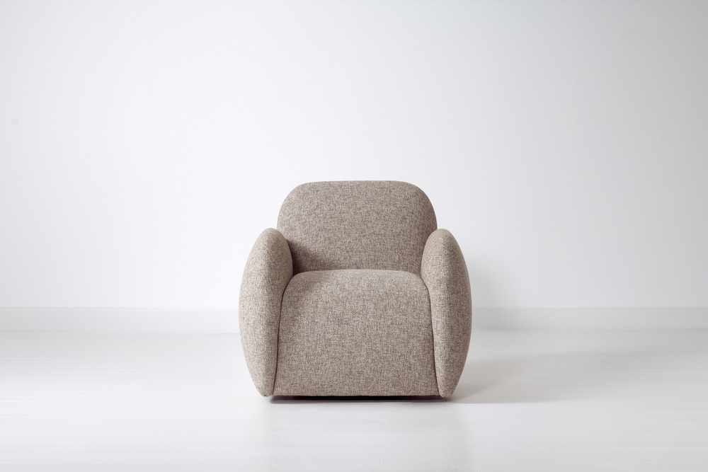 Blake swivel club chair