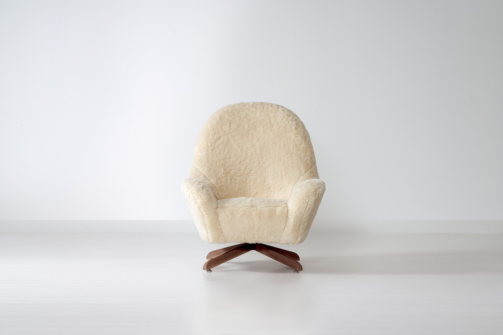 Lutz swivel chair