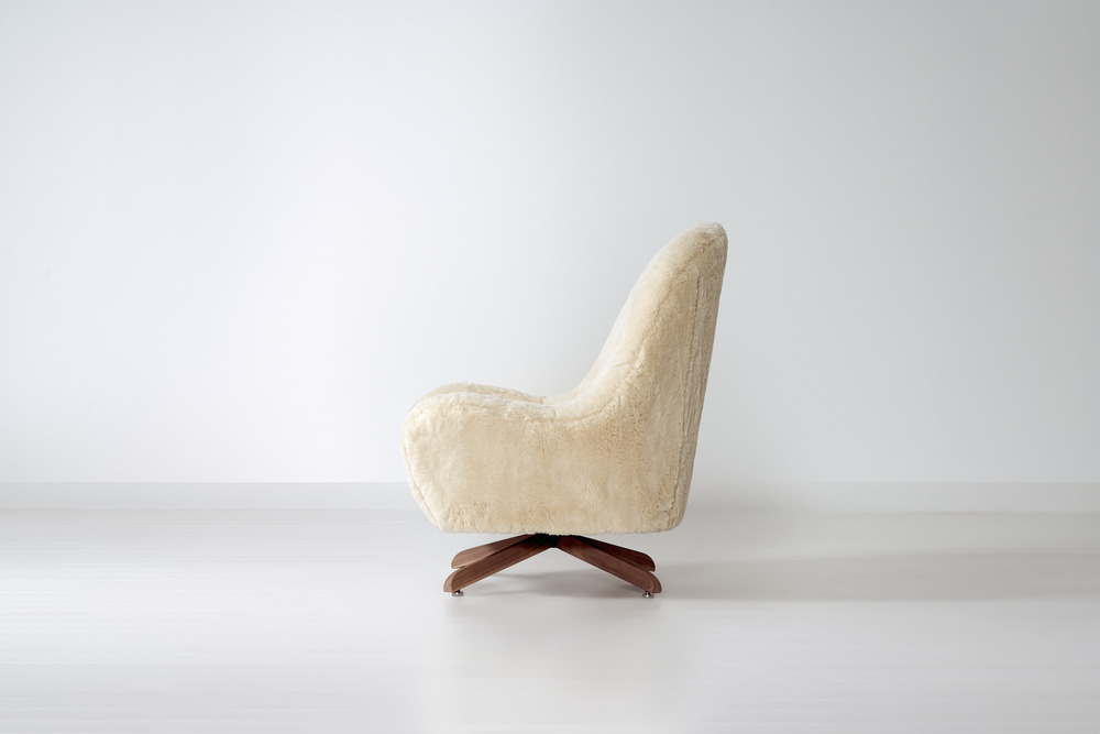 Lutz swivel chair