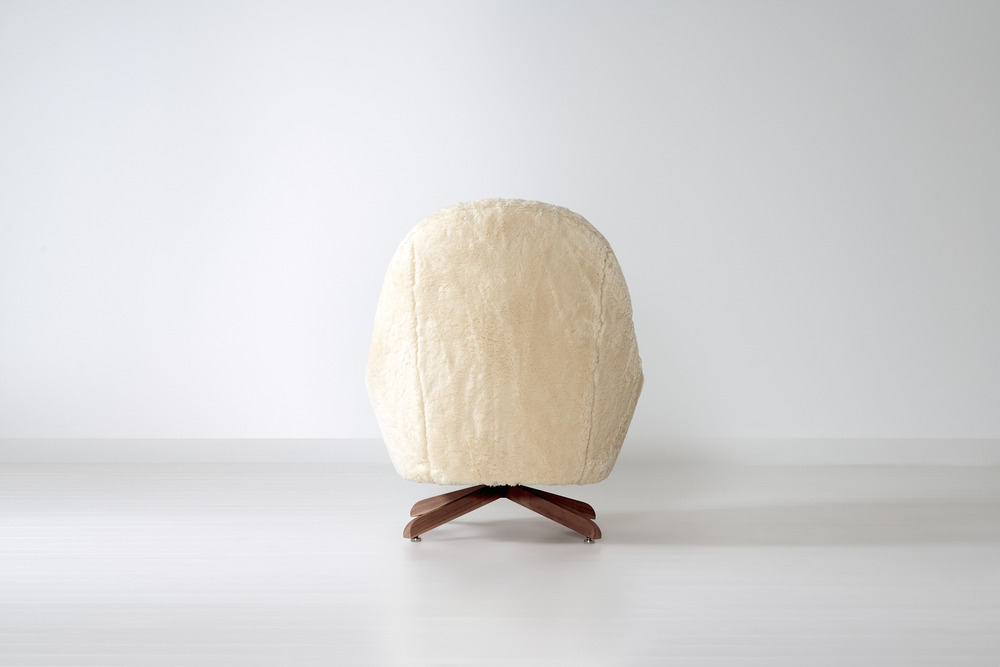 Lutz swivel chair