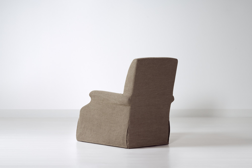 Rafael swivel club chair