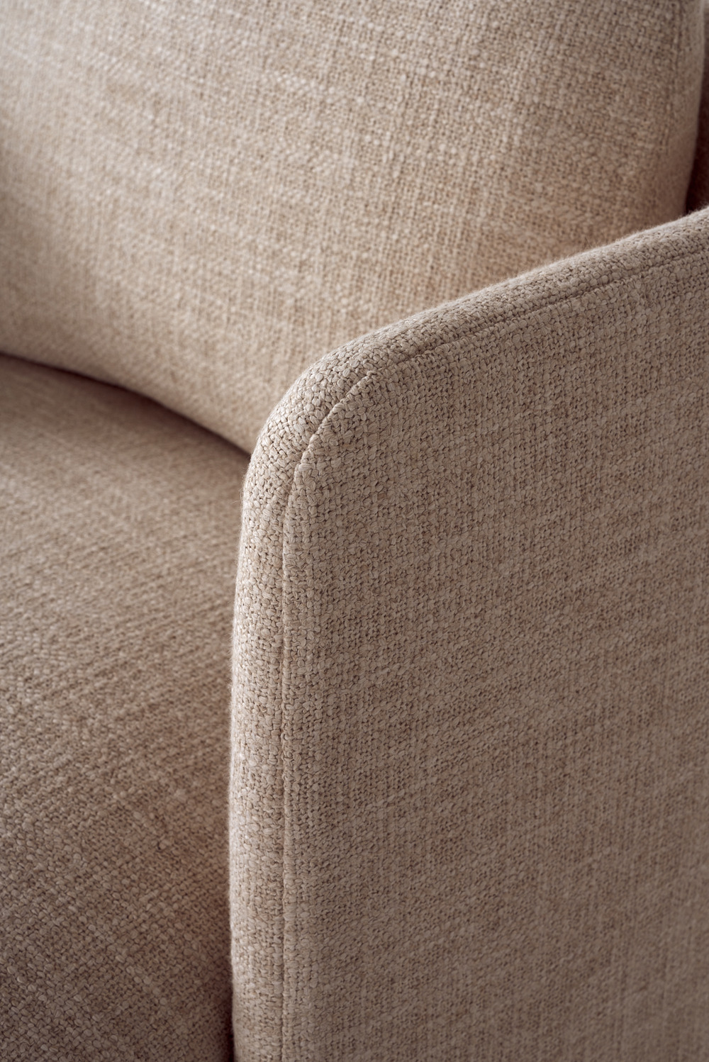Hudson swivel club chair