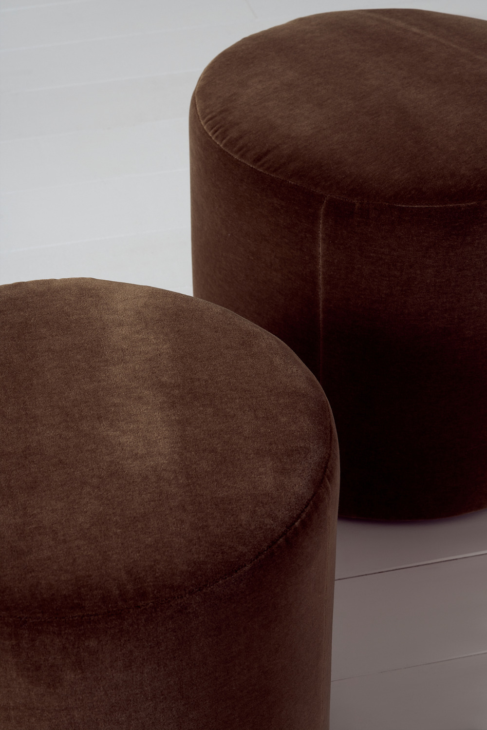 Maxim swivel ottoman