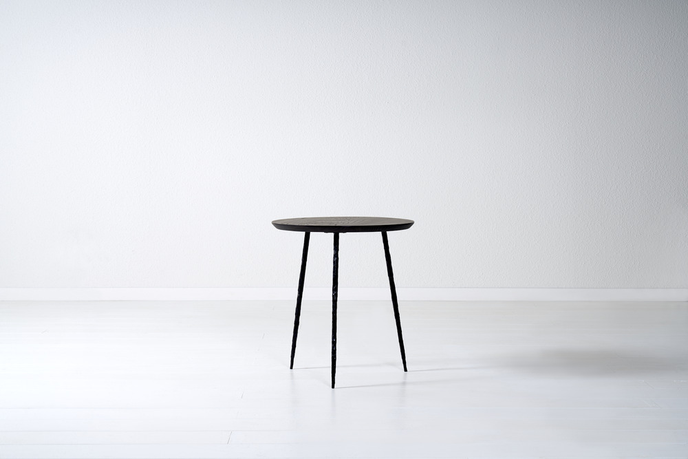 Giaco side table