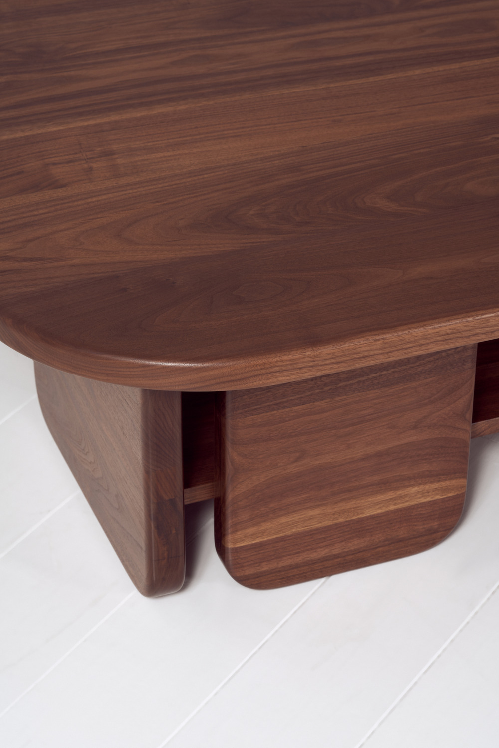 Brisbane coffee table