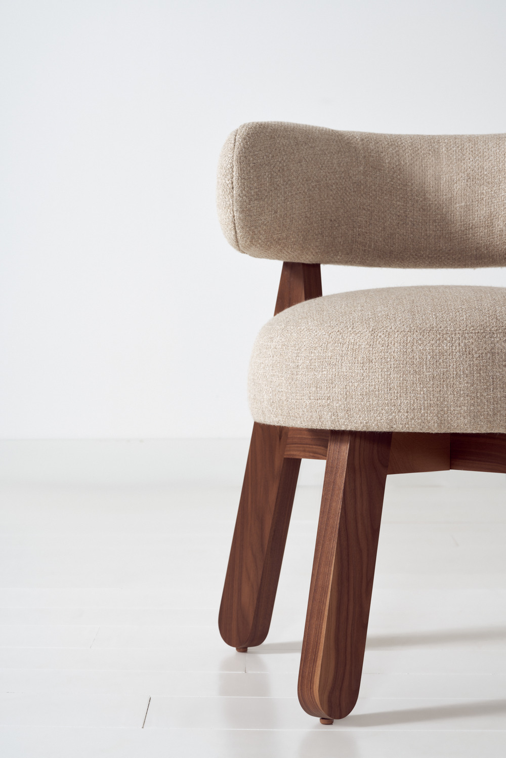 Gaston dining chair