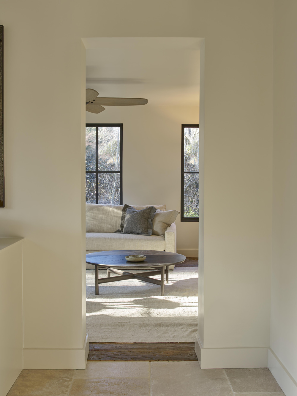Isola coffee table