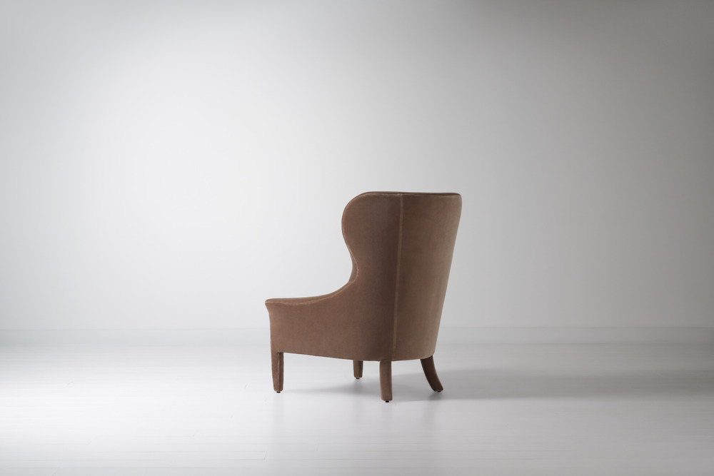 Ava wing chair