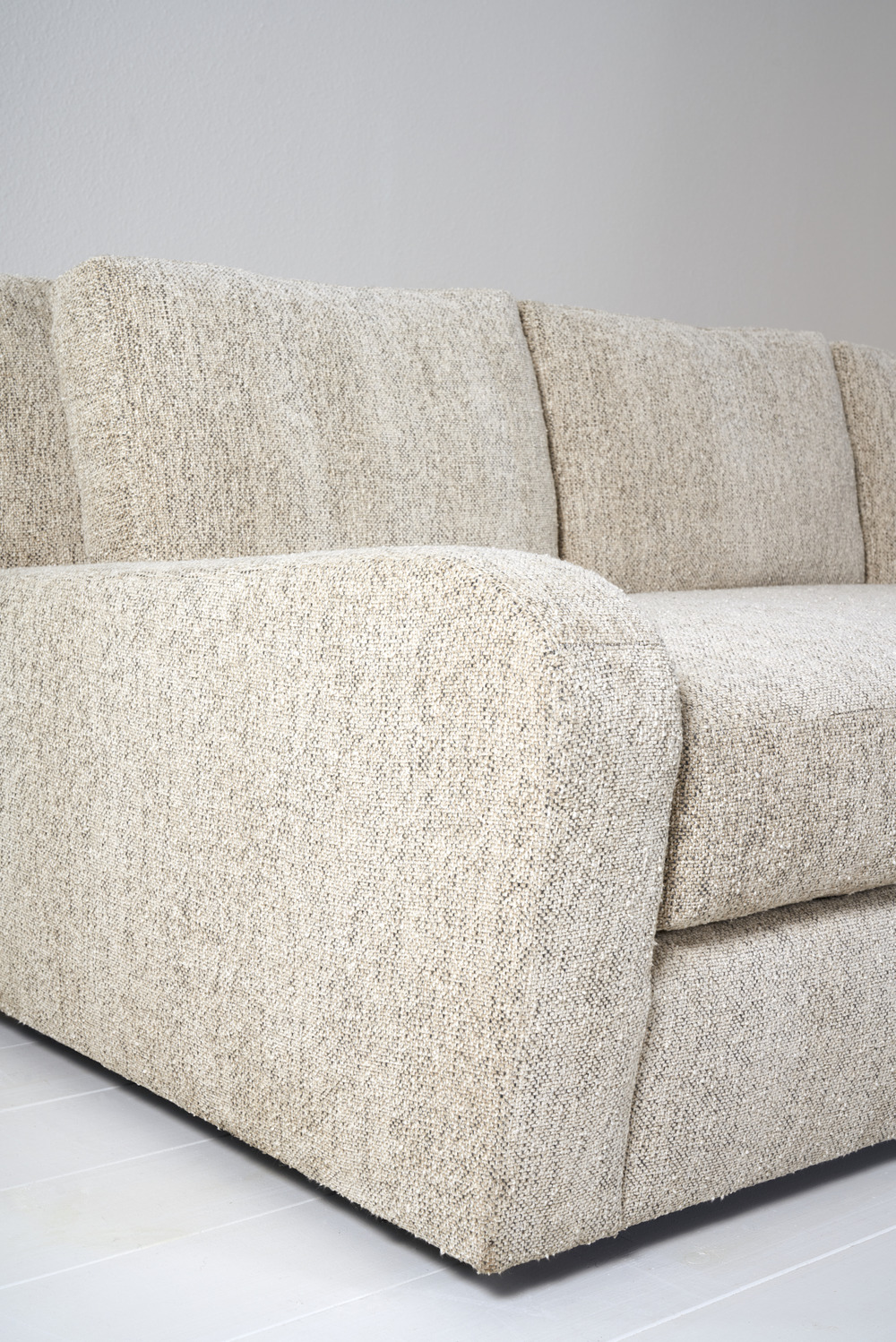 Sloane sofa 