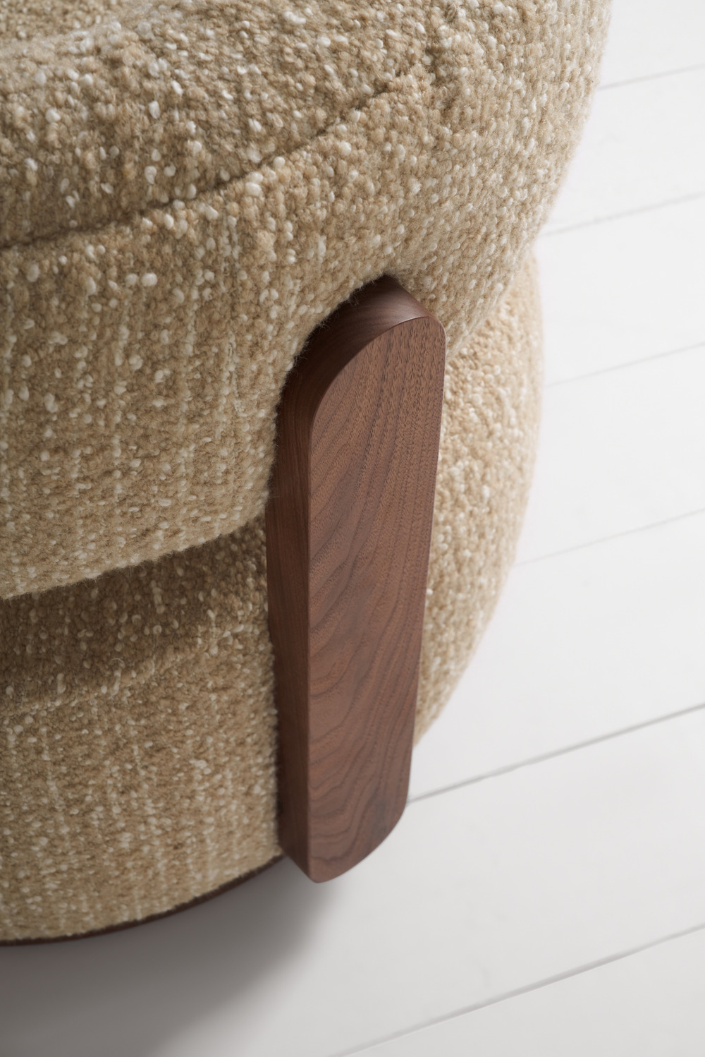 Gaston swivel chair