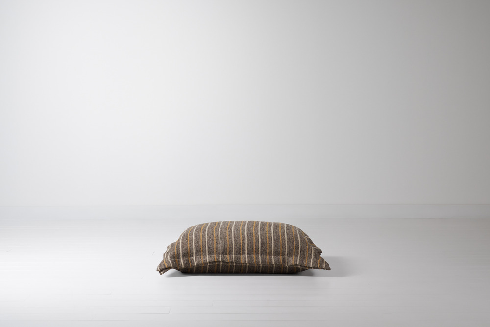 Maxim floor pillow