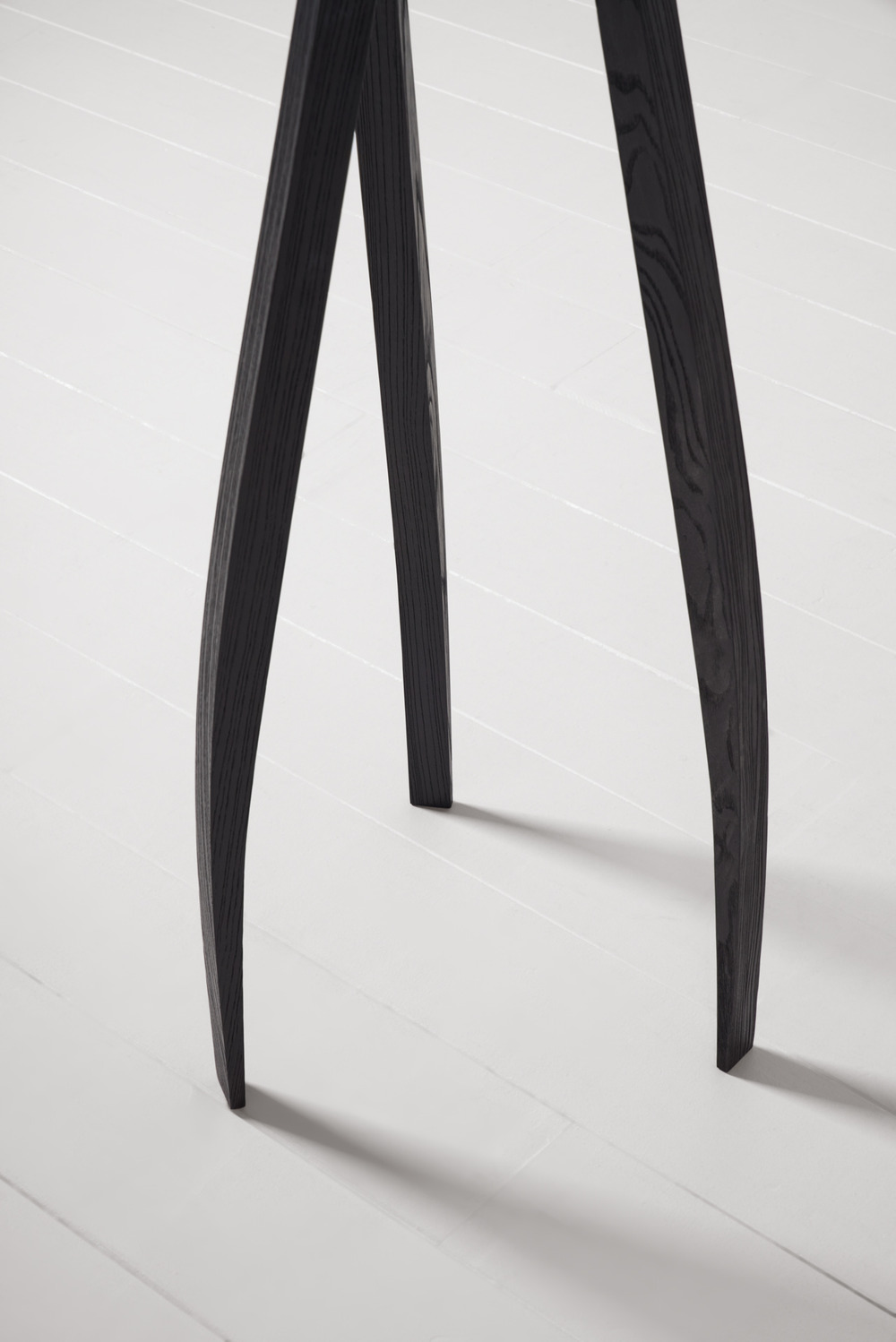 Twist floor lamp
