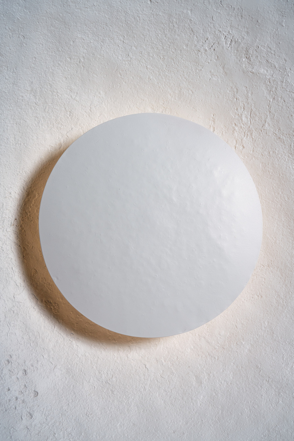 Eclipse wall light