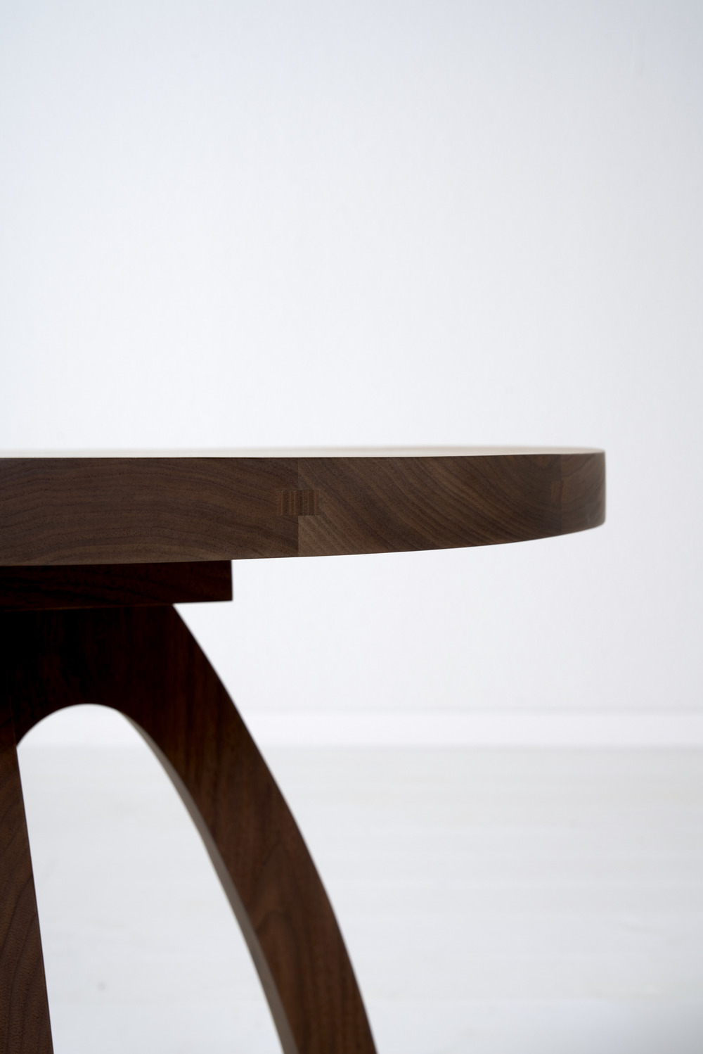 Barcelona side table