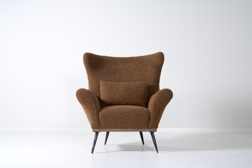 Paola wing chair 