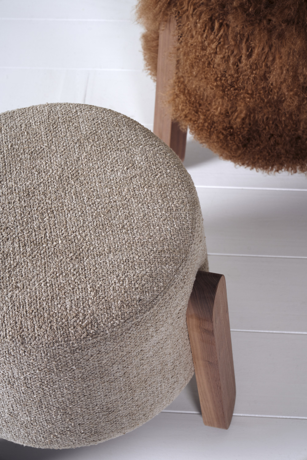 Lou stool