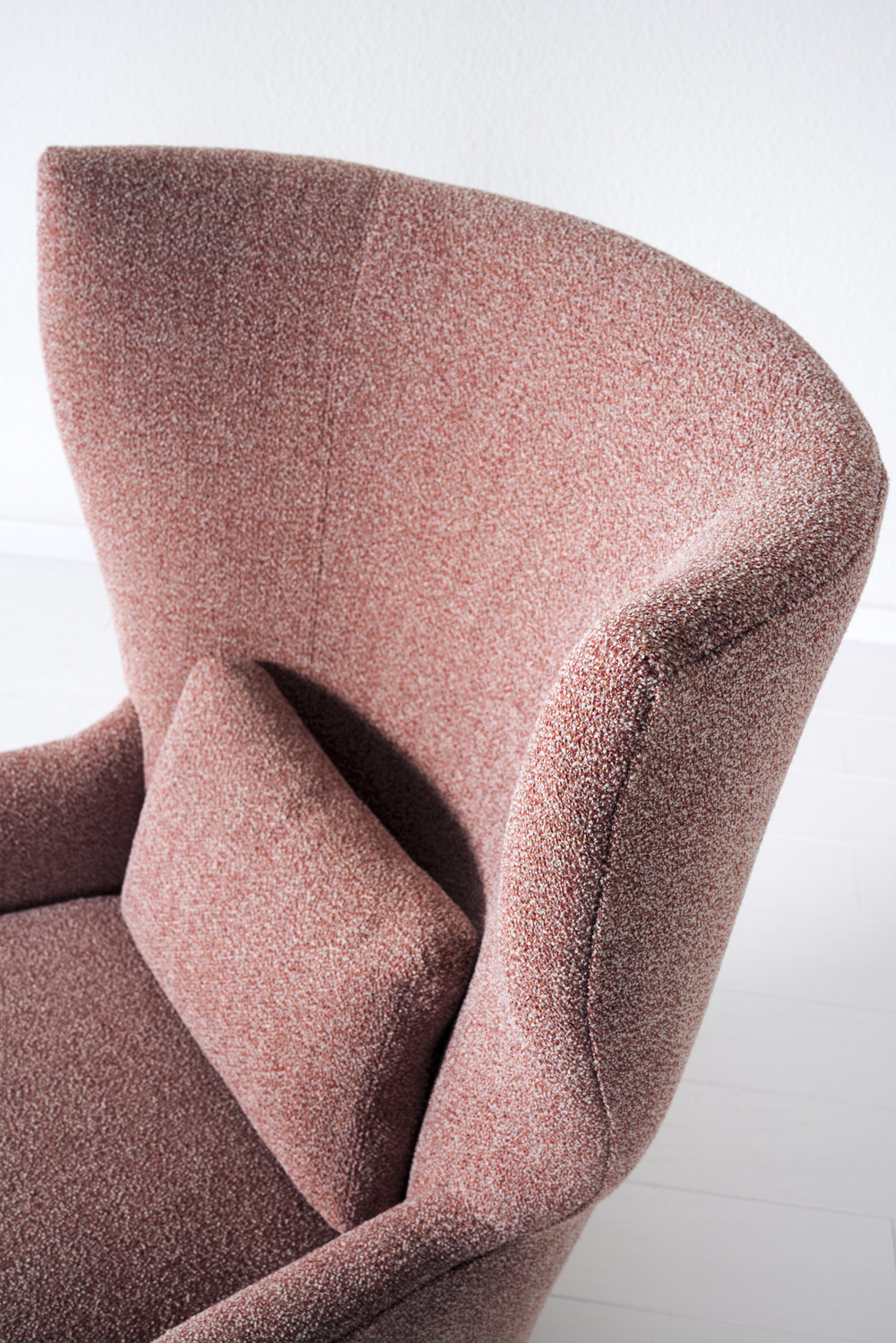 Celine wing chair