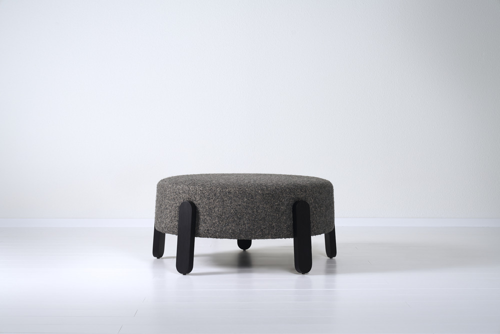 Lou ottoman
