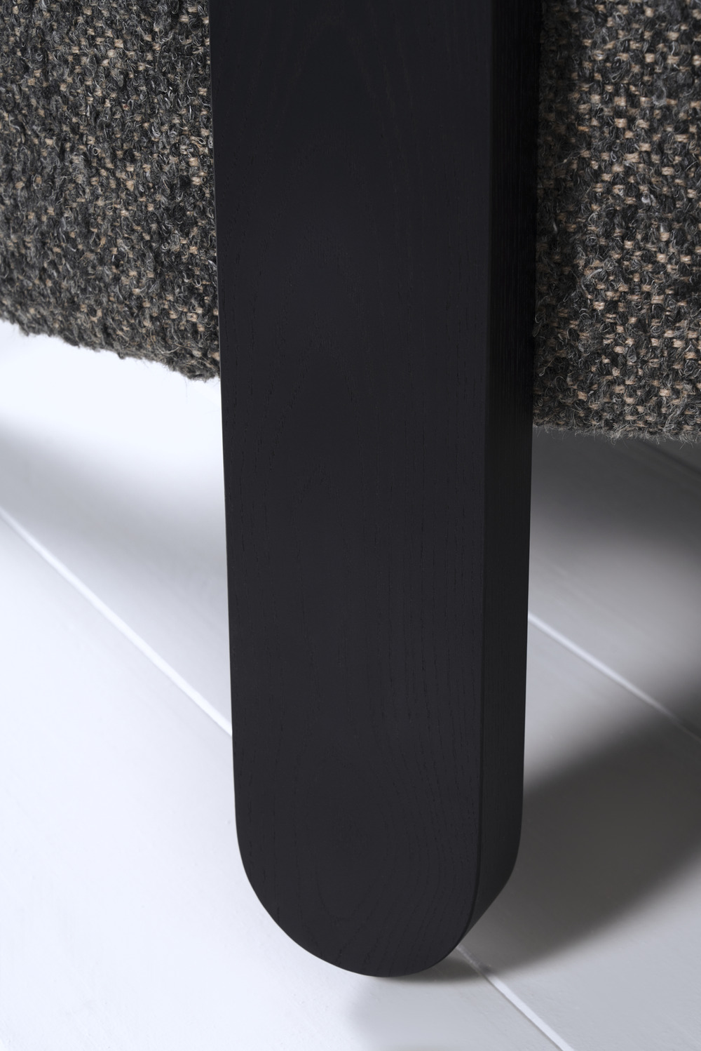 Lou ottoman