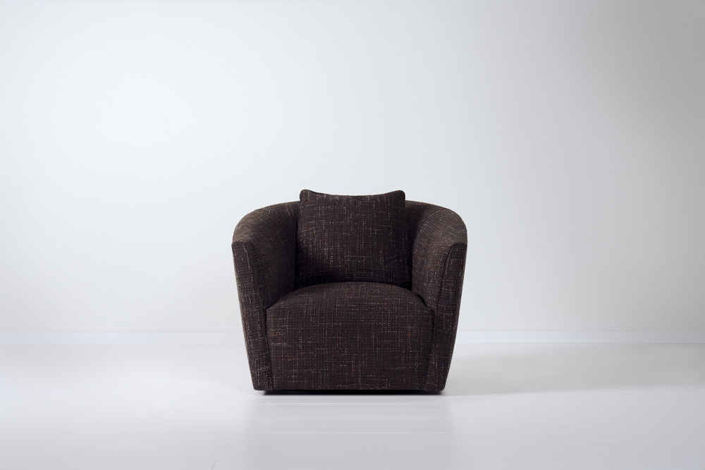 Klara swivel club chair